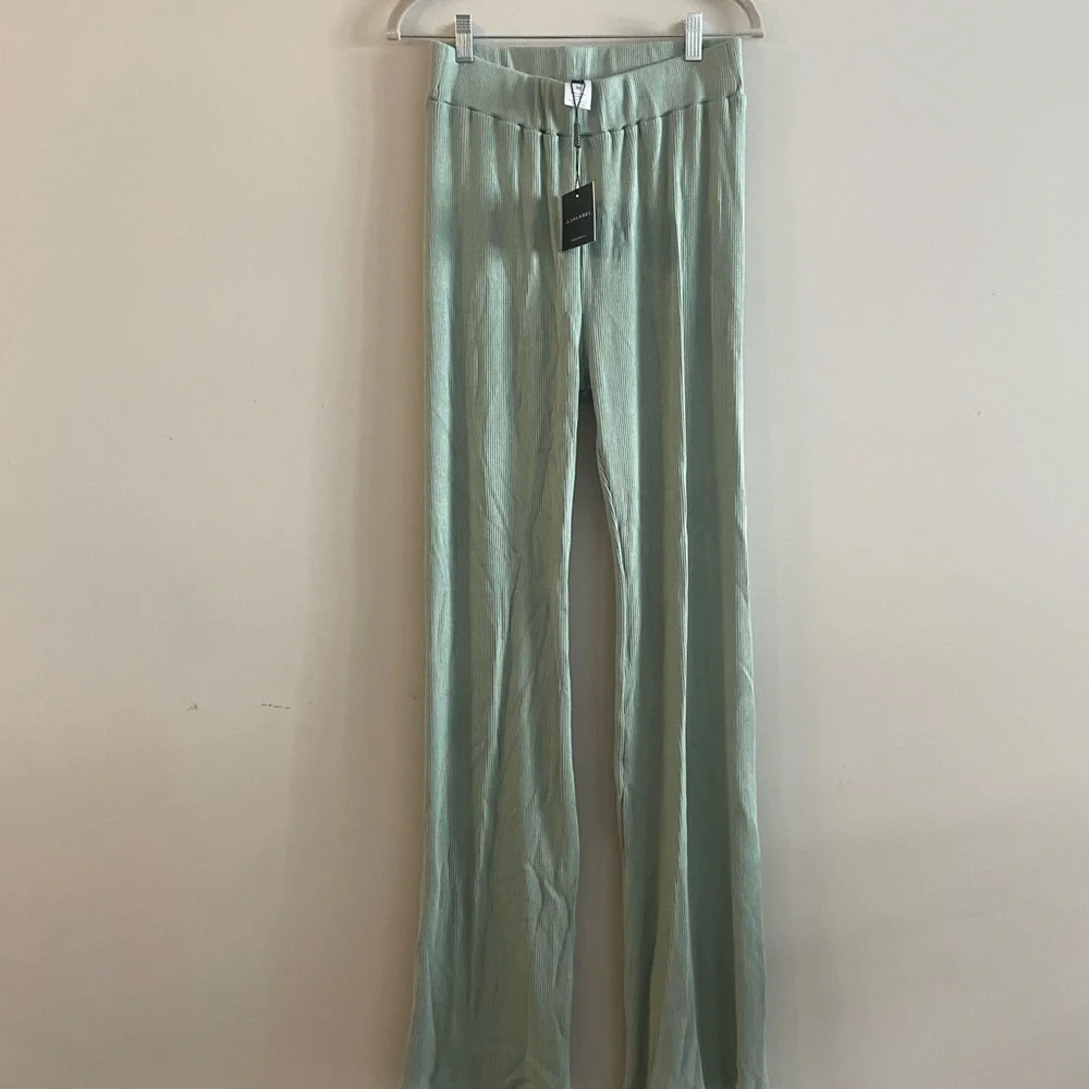 NWOT JLUXLABEL Sage Ribbed Bret Pants (M)